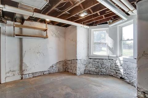 908 E High St, Springfield, OH 45505 photo 42
