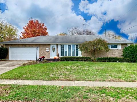 5139 Stoneridge Dr, Springfield, OH 45503 photo 2