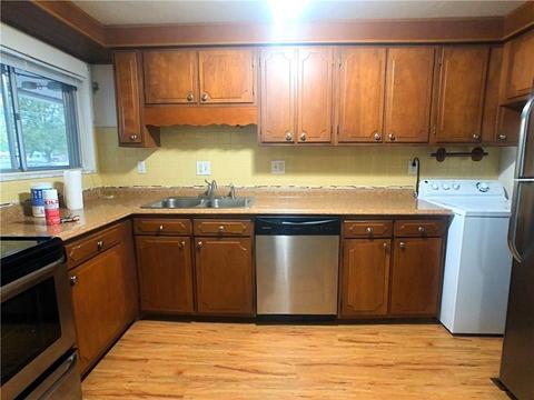 3679 Hertland Dr, Dayton, OH 45439 photo 9