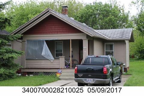 1564 Charles St, Springfield, OH 45505 photo 1