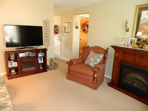 1501 Hyannis Dr, Springfield, OH 45503 photo 4