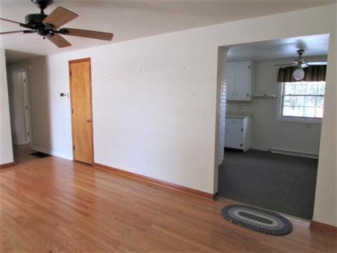 4824 Chippendale Dr, Springfield, OH 45503 photo 4