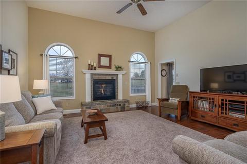2189 E Possum, Springfield, OH 45502 photo 7