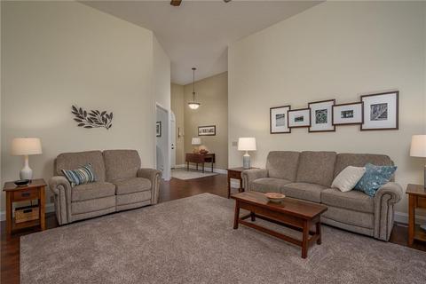 2189 E Possum, Springfield, OH 45502 photo 8