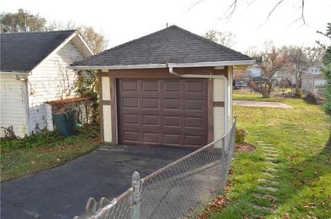 735 E Madison, Springfield, OH 45503 photo 22