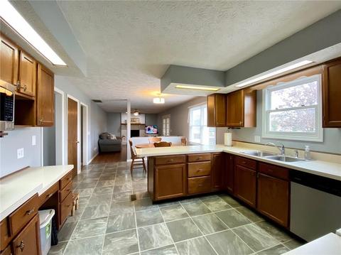 3744 Marbella St, Springfield, OH 45502 photo 8