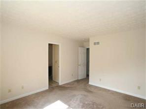 8740 Woolstone Ct, Maineville, OH 45039 photo 13