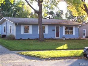 5656 Sharp Rd, Dayton, OH 45432 photo 2