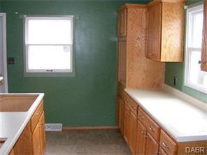 108 Circle Dr, Dayton, OH 45449 photo 7