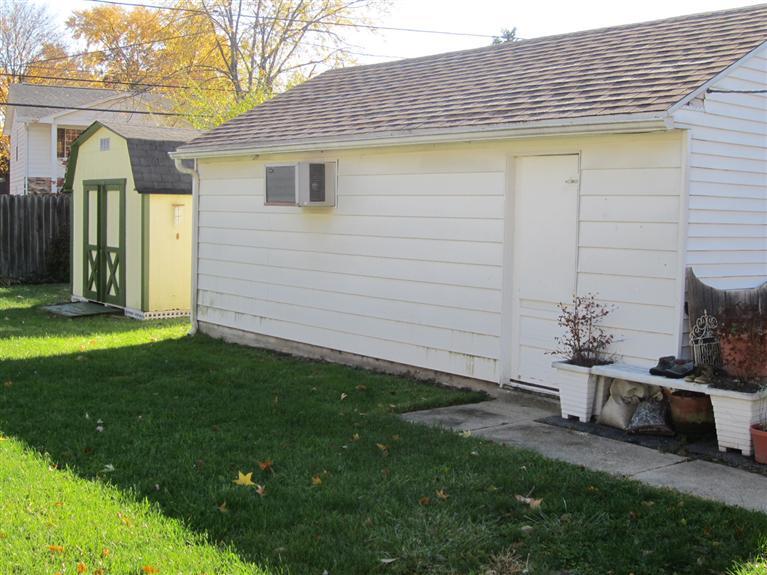 5944 Sharp Rd, Dayton, OH 45432 photo 6