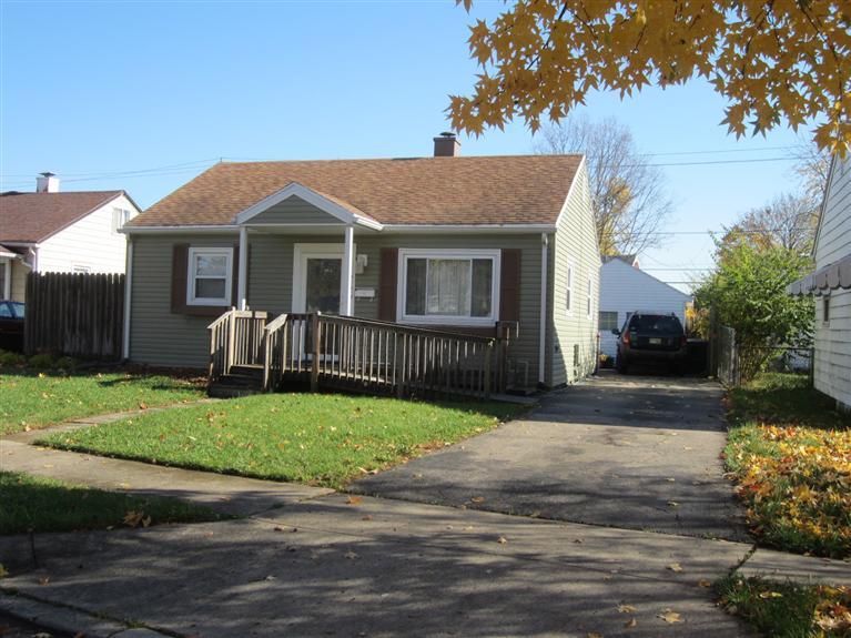 5944 Sharp Rd, Dayton, OH 45432 photo 1