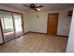 303 Debra St, Covington, OH 45318 photo 4