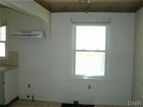 2309 Limestone St, Springfield, OH 45503 photo 3