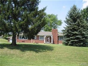 1927 Mile Rd, Springfield, OH 45503 photo 2