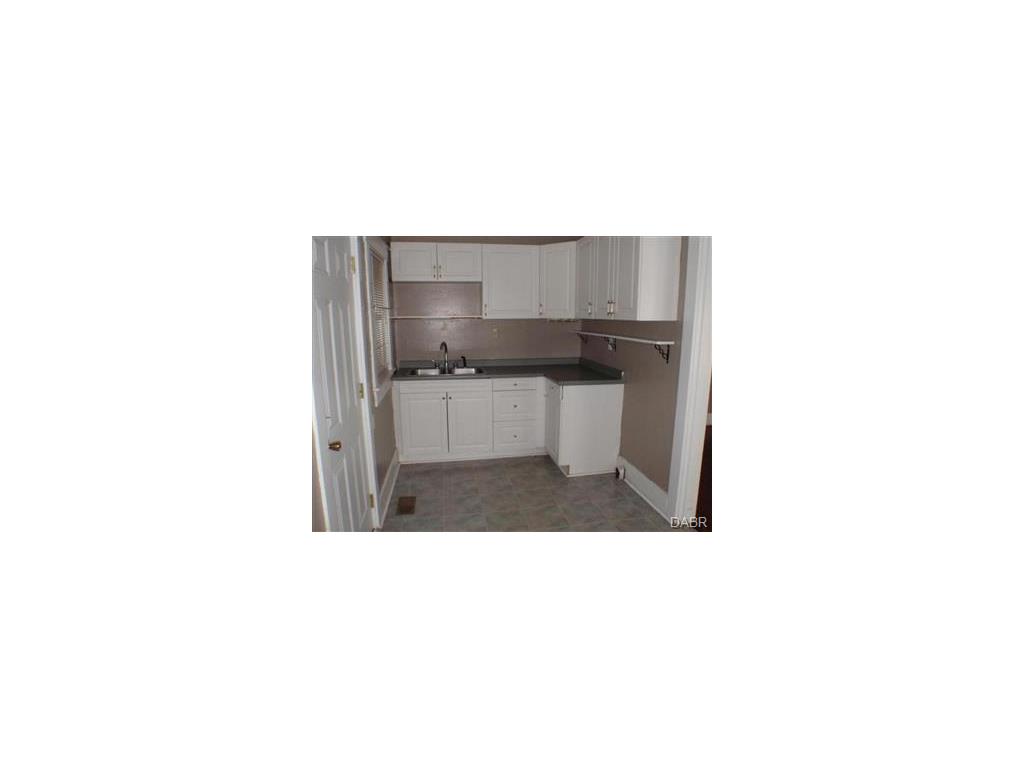 7 Maple Ave, Fairborn, OH 45324 photo 8