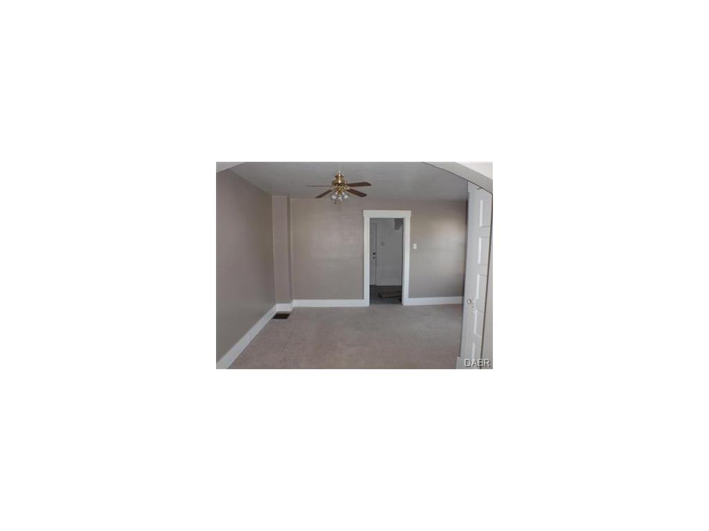 7 Maple Ave, Fairborn, OH 45324 photo 12