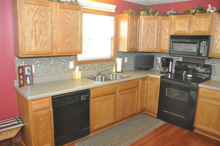 2031 Broken Trail Dr, Springfield, OH 45502 photo 4