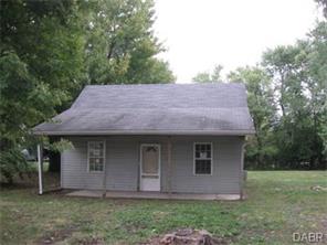 2704 York St, Springfield, OH 45505 photo 1