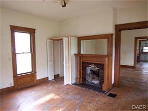 833 Oak St, Springfield, OH 45505 photo 2