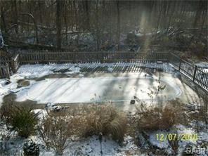 909 Spring Falls Ave, Springfield, OH 45502 photo 3