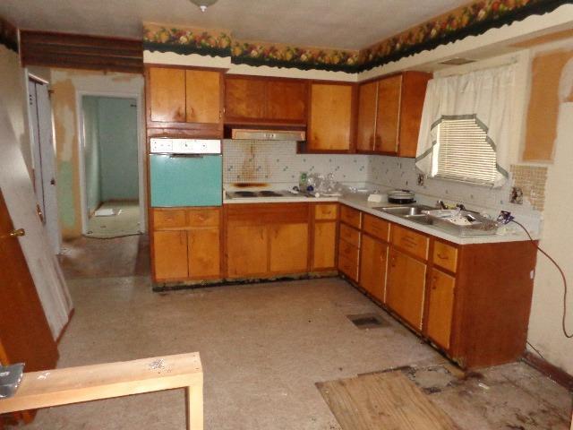 1150 Foxboro Rd, Springfield, OH 45503 photo 2