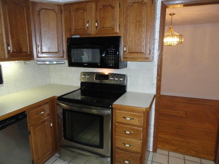 1122 Kemper Ave, Dayton, OH 45420 photo 10
