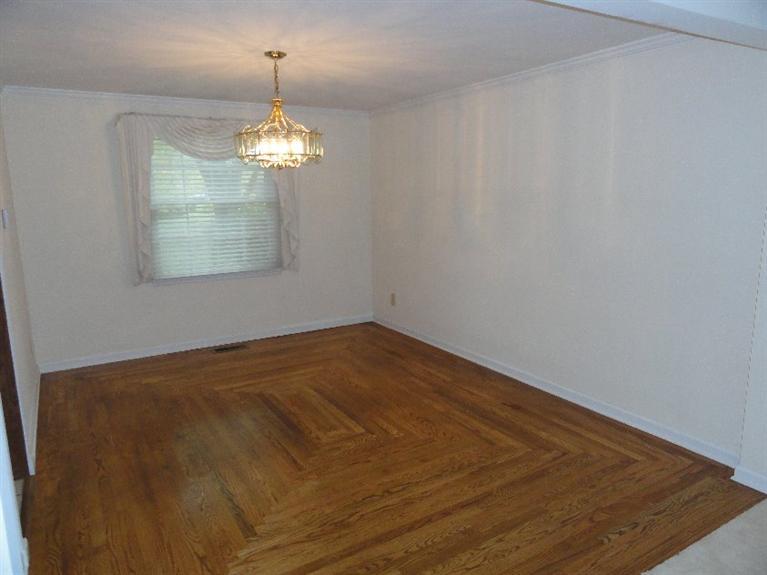 1122 Kemper Ave, Dayton, OH 45420 photo 6