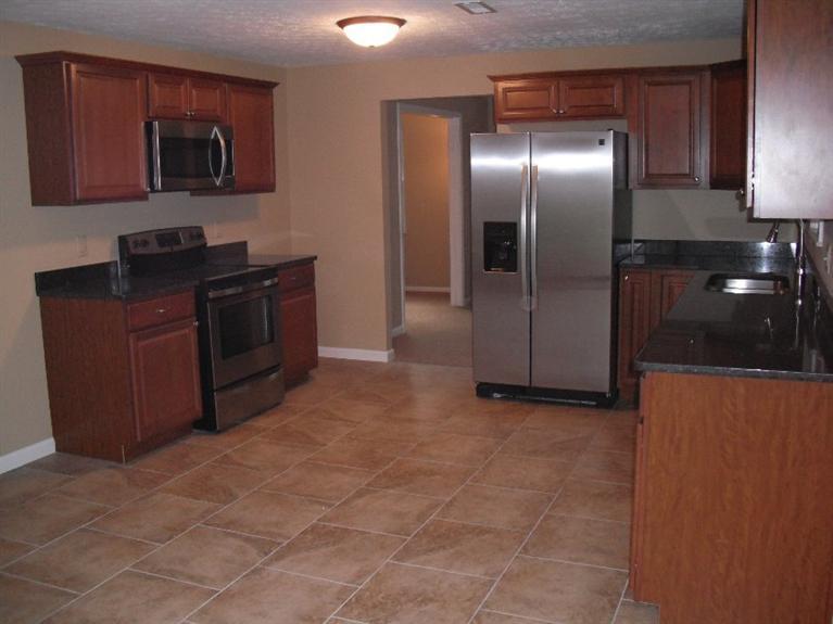 2645 Ruby, Middletown, OH 45044 photo 9