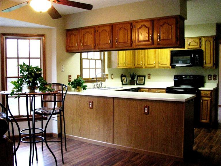 227 E Doris Dr, Fairborn, OH 45324 photo 9