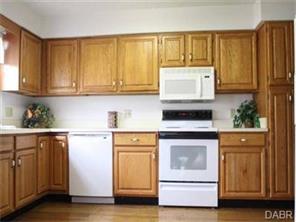 658 Lakeshore Dr, Maineville, OH 45039 photo 5