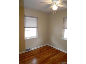 356 Nottingham Rd, Dayton, OH 45405 photo 6