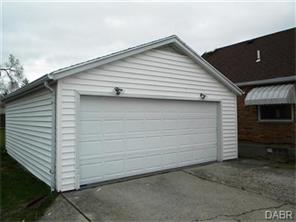 356 Nottingham Rd, Dayton, OH 45405 photo 2