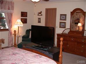 1524 New Castle Ln, Springfield, OH 45503 photo 24