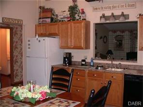 1524 New Castle Ln, Springfield, OH 45503 photo 4