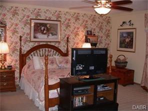 1524 New Castle Ln, Springfield, OH 45503 photo 5