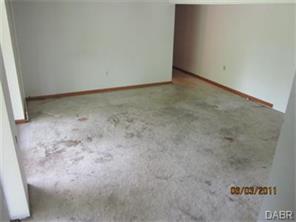 5908 Decker Rd, Franklin, OH 45005 photo 8