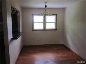 5908 Decker Rd, Franklin, OH 45005 photo 3