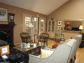 561 Cottingwood Ct, Kettering, OH 45429 photo 5