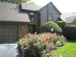 561 Cottingwood Ct, Kettering, OH 45429 photo 1