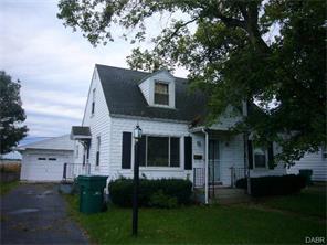 2116 Bataan Dr, Dayton, OH 45420 photo 1