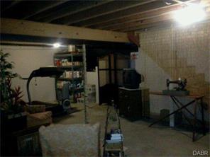 2375 Moorefield Rd, Springfield, OH 45502 photo 23