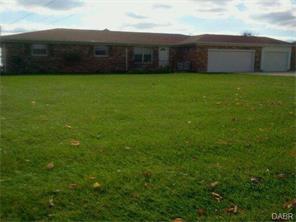 2375 Moorefield Rd, Springfield, OH 45502 photo 3