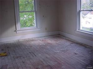 310 Belmont Ave, Springfield, OH 45505 photo 8
