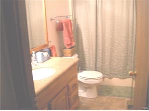 2072 Manhattan Blvd, Springfield, OH 45504 photo 6