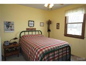 346 Cameron Ct, Cincinnati, OH 45246 photo 9