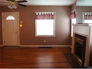 2837 White Oak Dr, Dayton, OH 45420 photo 3