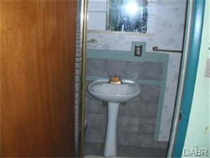 544 Zeller Dr, Springfield, OH 45503 photo 8
