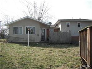 544 Zeller Dr, Springfield, OH 45503 photo 3
