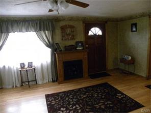 3862 Moorefield Rd, Springfield, OH 45502 photo 9