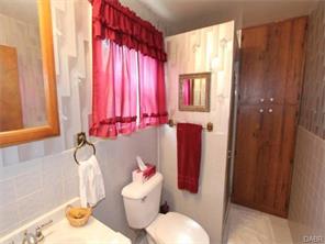 1461 Compton Rd, Cincinnati, OH 45231 photo 9